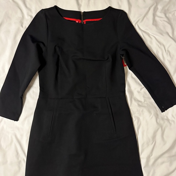 Perfect A-line Shift Stretch Ponte Dress (S) - Picture 4 of 9